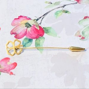 Lapel Pin Four Leaf Clover Gold Tone 3” Long